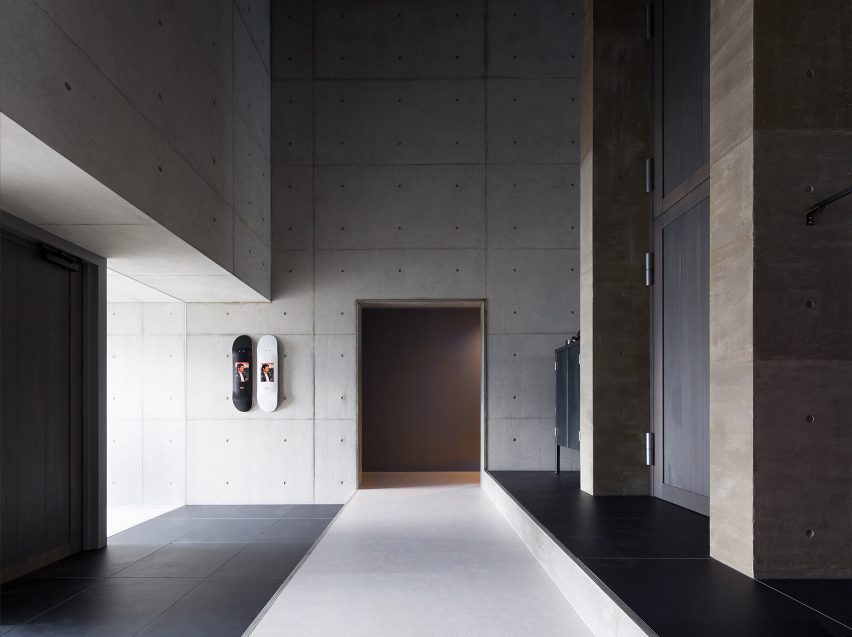 Tranquil House by FORM Kouichi Kimura Architects