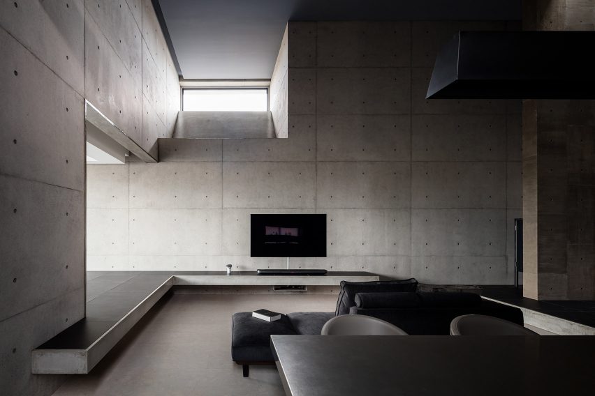 Tranquil House by FORM Kouichi Kimura Architects
