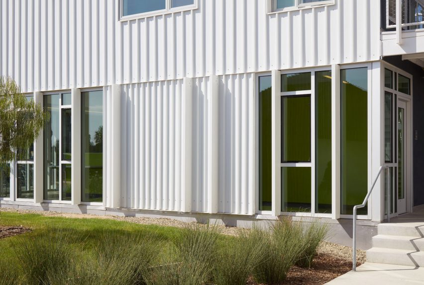 UCSB San Joaquin student housing by LOHA