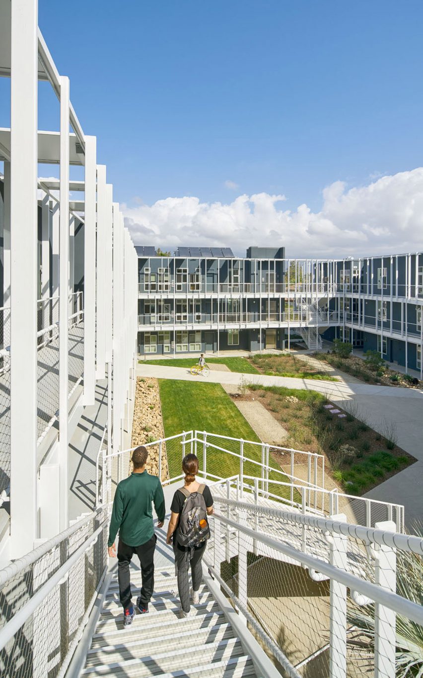 UCSB San Joaquin student housing by LOHA