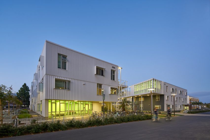 UCSB San Joaquin student housing by LOHA