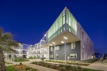 UCSB San Joaquin student housing by LOHA