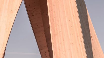University of Stuttgart makes Urbach Tower from self-shaping wood