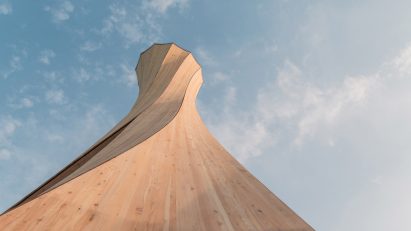 University of Stuttgart makes Urbach Tower from self-shaping wood