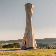 University of Stuttgart makes Urbach Tower from self-shaping wood