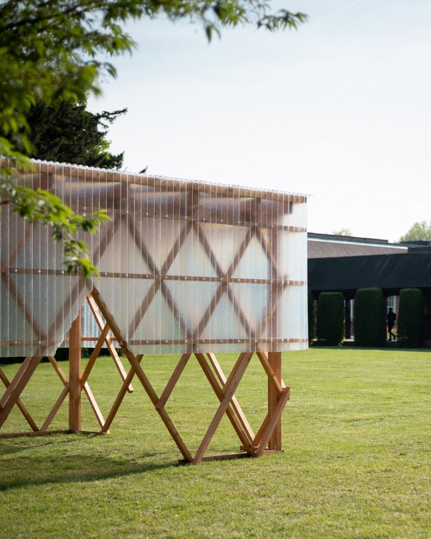 Urban Room pavilion by Invisible Studio and students at the University of Reading