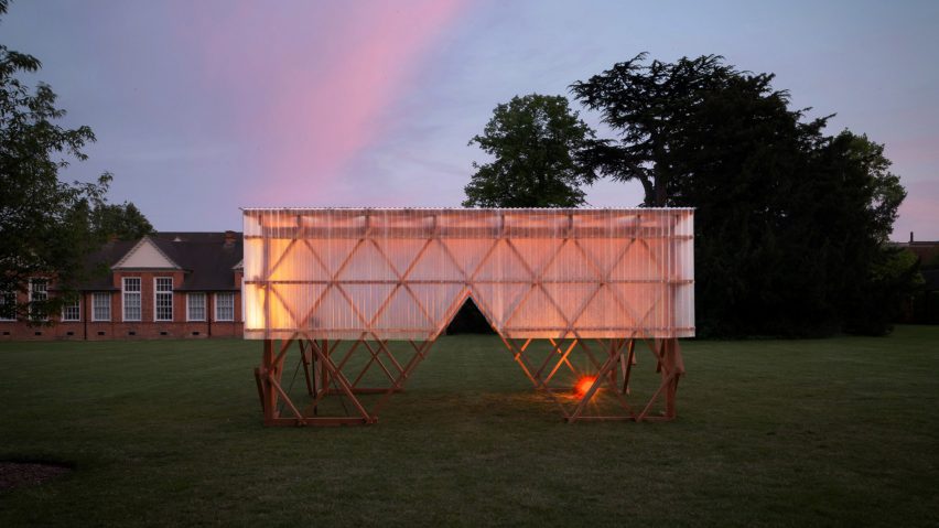 Urban Room pavilion by Invisible Studio and students at the University of Reading