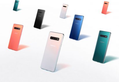 Samsung Galaxy S10 smartphones