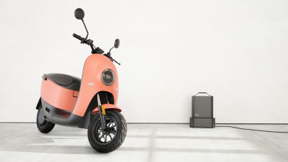 Unu electric scooter