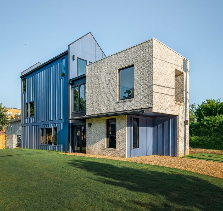 A Mews House by Alexander Wu in Atlanta, Georgia