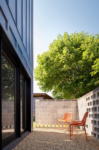 A Mews House by Alexander Wu in Atlanta, Georgia
