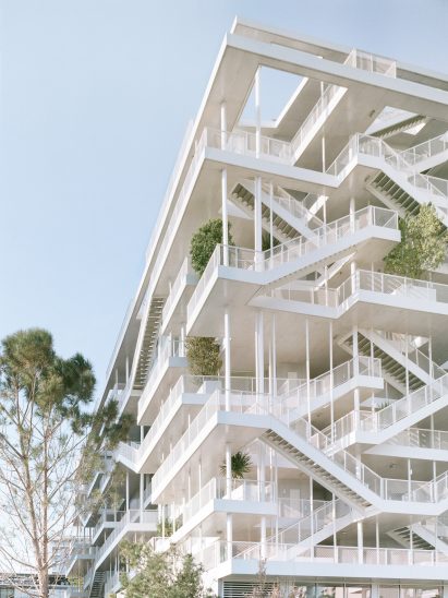 ANIS Office Building by Nicolas Laisné Architectes