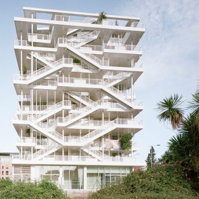 ANIS Office Building by Nicolas Laisné Architectes
