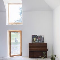 Aviemore studio by Morales Finch