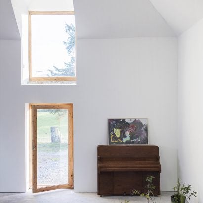 Aviemore studio by Morales Finch