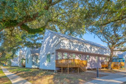 Bastion Community housing complex in New Orleans by Office Of Jonathan Tate
