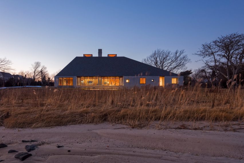 Bayhouse by Studio Rick Joy