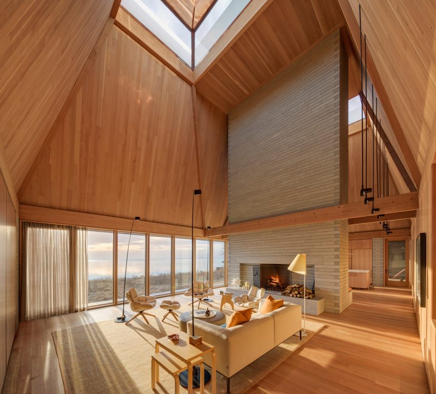 Bayhouse by Studio Rick Joy