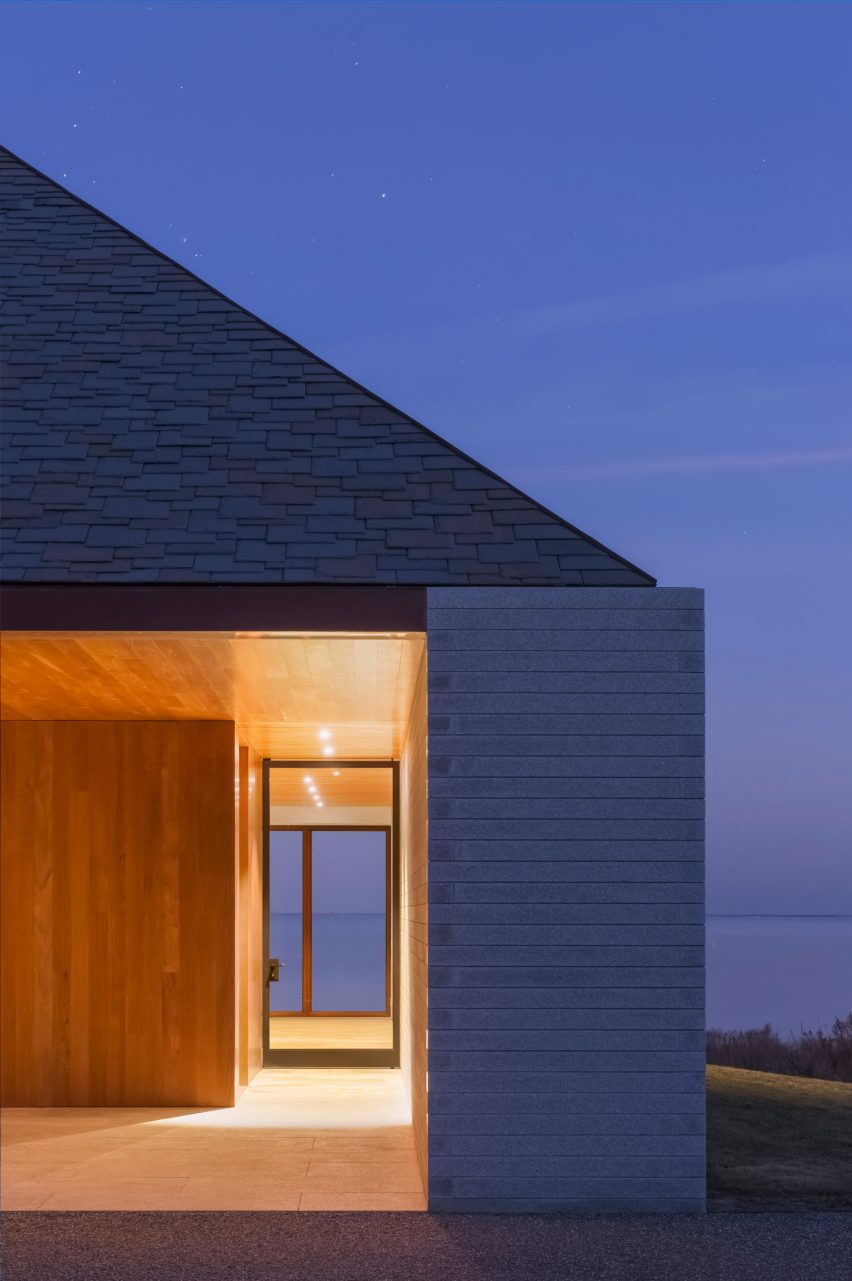 Bayhouse by Studio Rick Joy