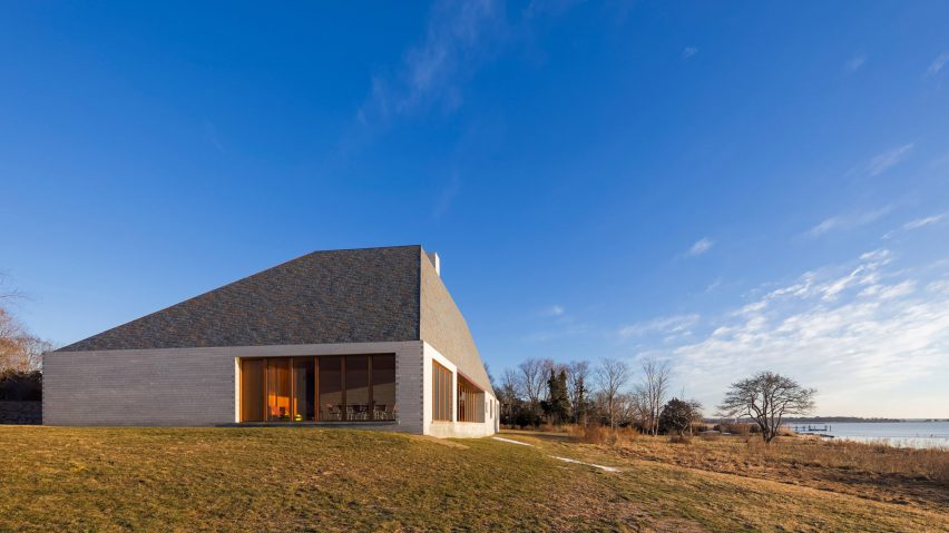Bayhouse by Studio Rick Joy