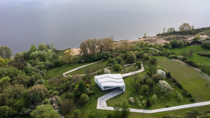 By the Way House by Robert Konieczny KWK Promes