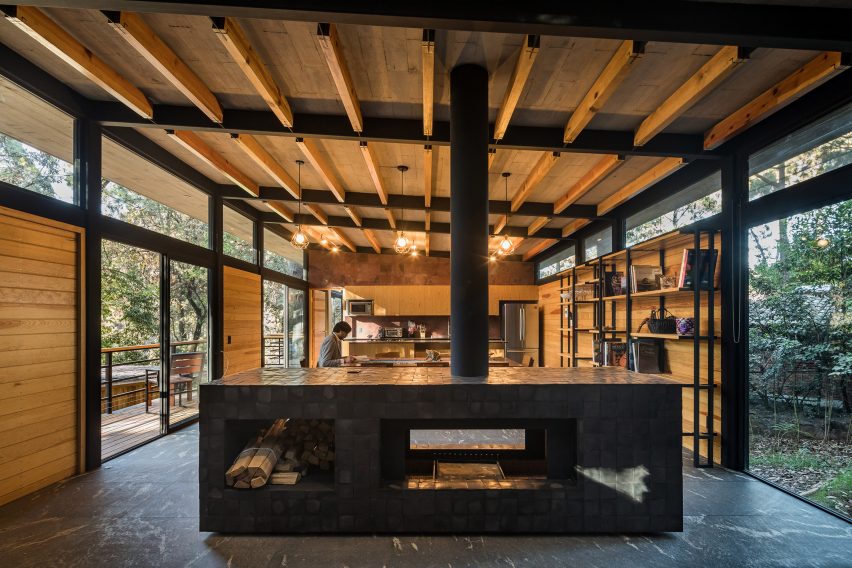 Casa Luzia by Saavedra Arquitectos in Avandaro, Mexico