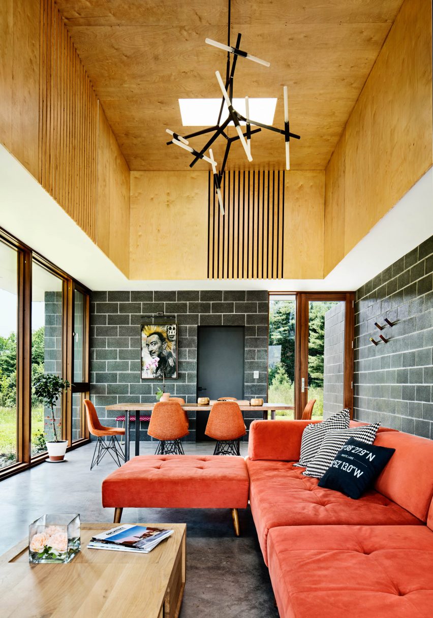Catskills House in New York State by J_spy Architecture