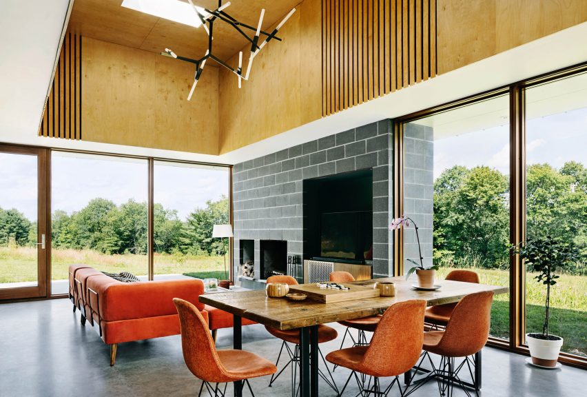Catskills House in New York State by J_spy Architecture