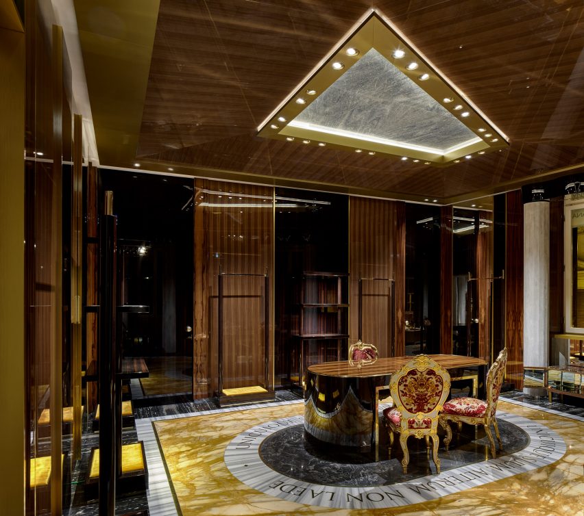 Dolce & Gabbana Piazza di Spagna store by Carbondale features digital fresco