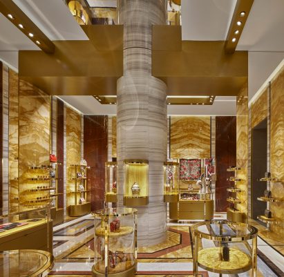 Dolce & Gabbana Piazza di Spagna store by Carbondale features digital fresco