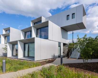 Dyson Institute by WilkinsonEyre