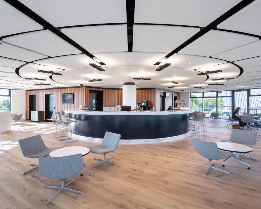Dyson Institute by WilkinsonEyre