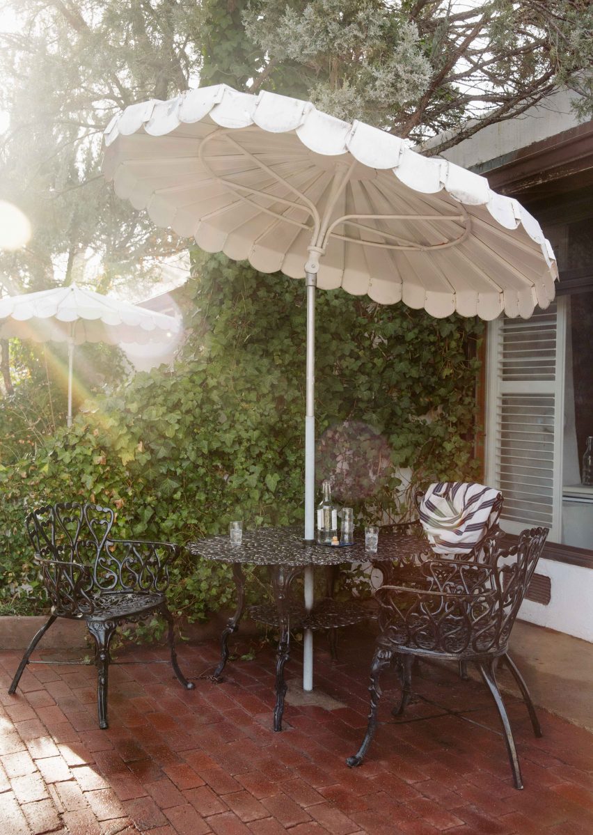 El Rey Court hotel in Santa Fe, New Mexico by Jay Carroll and Jeff Burns