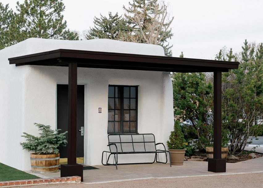 El Rey Court motel in Santa Fe is redesigned to “showcase its bones”