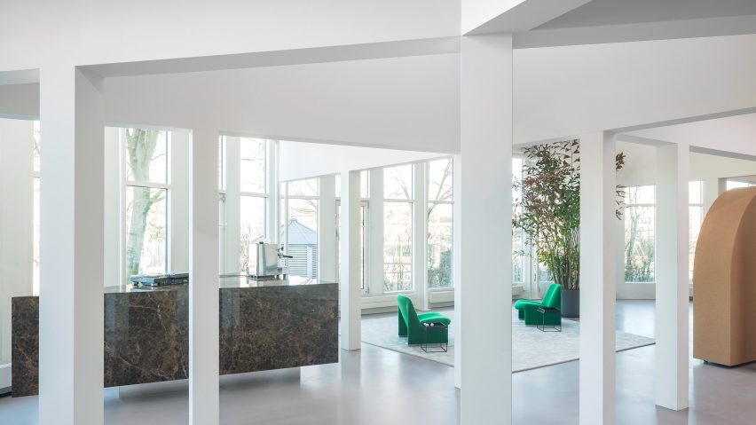 Flowpolis office designed by Space Encounters