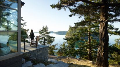 Hillside Sanctuary and guest house by Hoedemaker Pfeiffer in Washington state