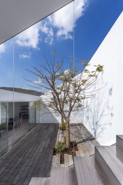 JA House in Morelia, Michoacan, Mexico by HW Studio