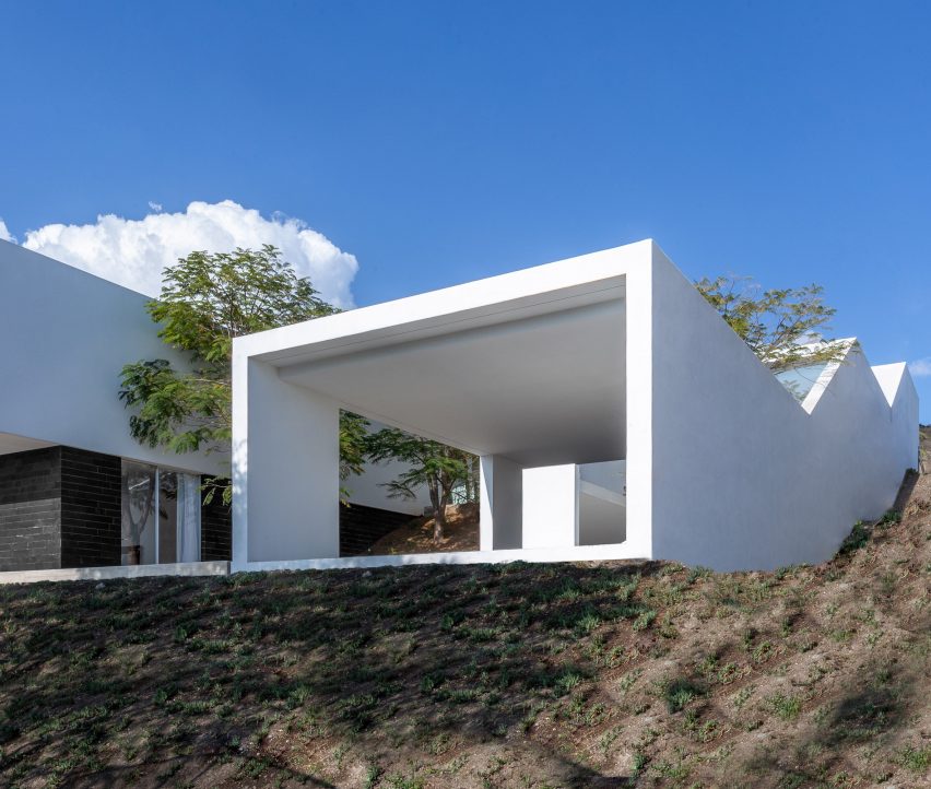JA House in Morelia, Michoacan, Mexico by HW Studio