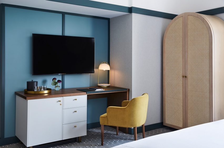 Kimpton Saint George Hotel in Toronto, Canada by Mason Studio
