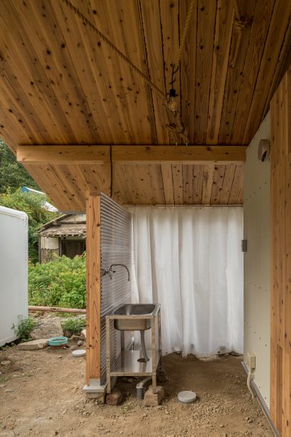 Knothole House by ICADA