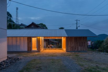 Knothole House by ICADA
