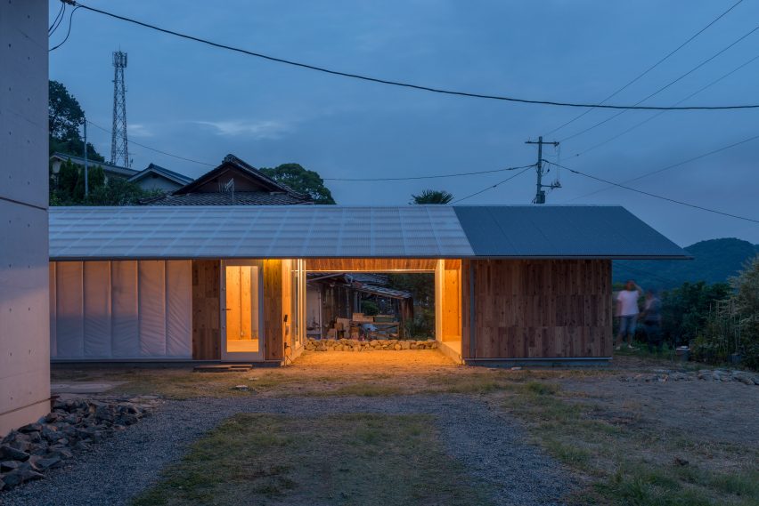 Knothole House by ICADA