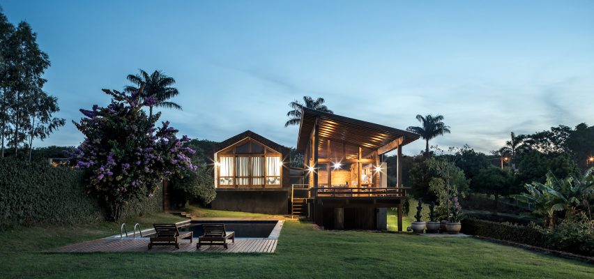 Lake house in Brazil by Solo Arquitectos