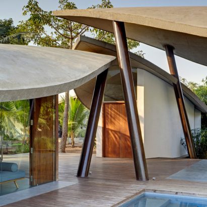 The Leaf House by SJK Architects
