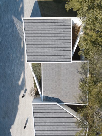 Living Art Pavilion by Mozhao Architects