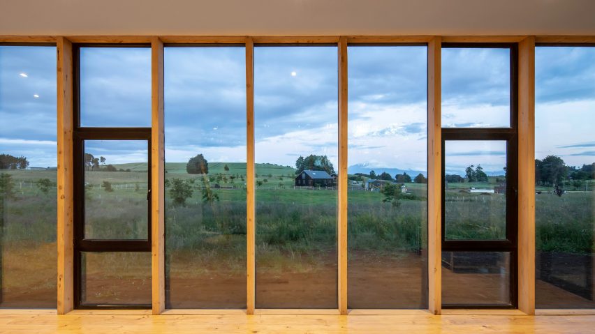 Maitenes House in Chile by Ignacio Correa