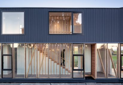 Maitenes House in Chile by Ignacio Correa