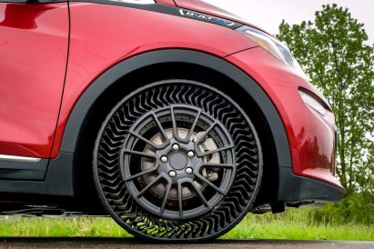 Michelin and GM to bring airless tyres to passenger cars