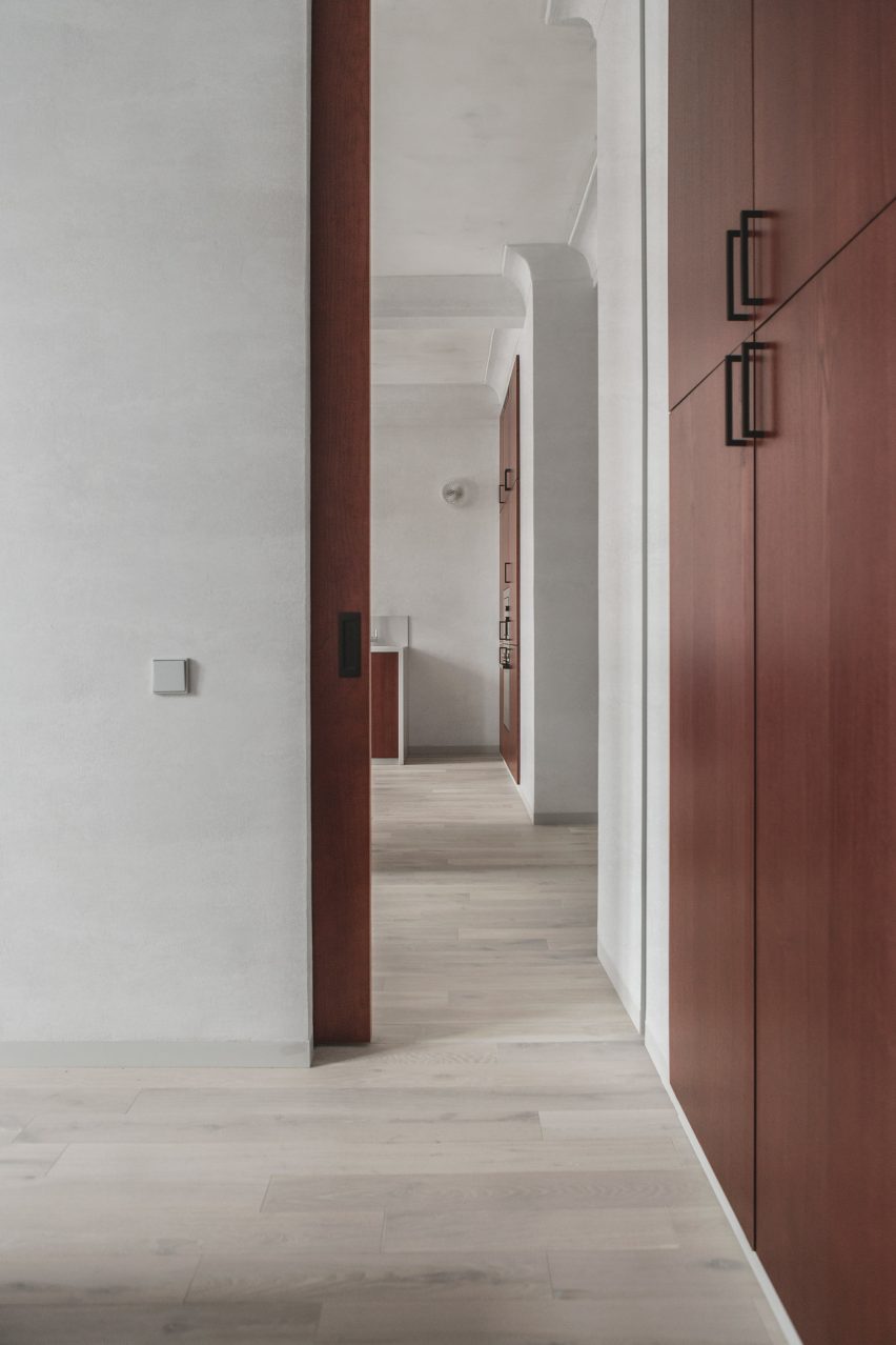 Minsk apartment by Third Wave Architects
