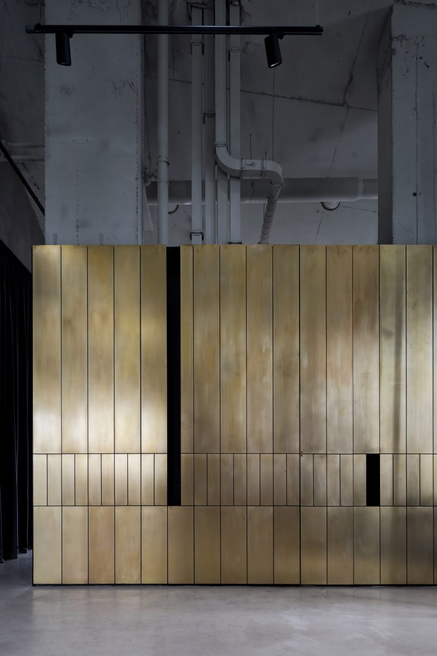 NV-9 office by Alexander Volkov Architects